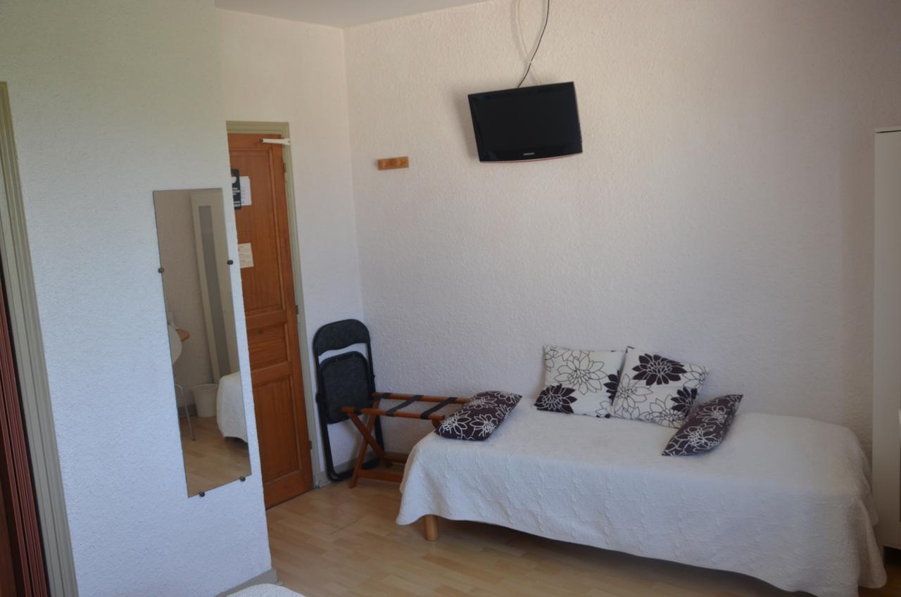Hotel Le Week-End Plouider Esterno foto