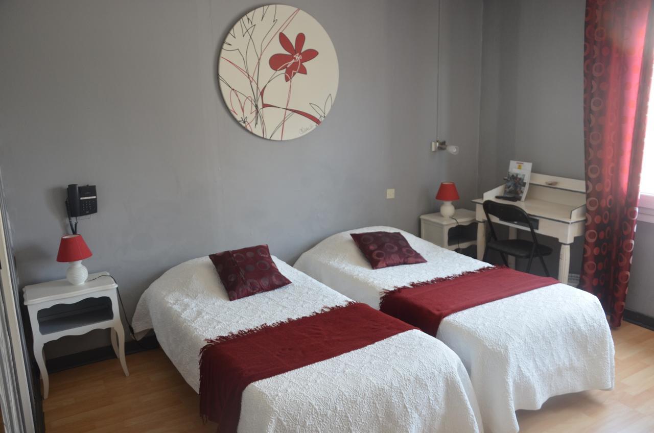 Hotel Le Week-End Plouider Esterno foto