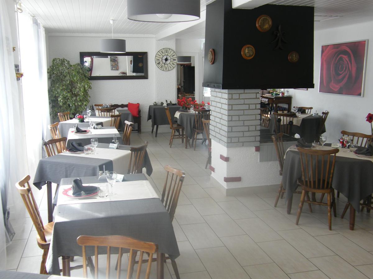 Hotel Le Week-End Plouider Esterno foto