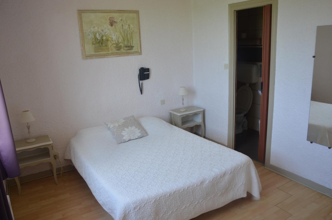 Hotel Le Week-End Plouider Esterno foto