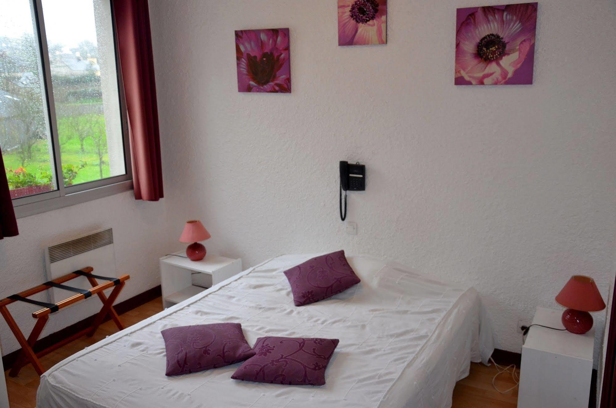 Hotel Le Week-End Plouider Esterno foto